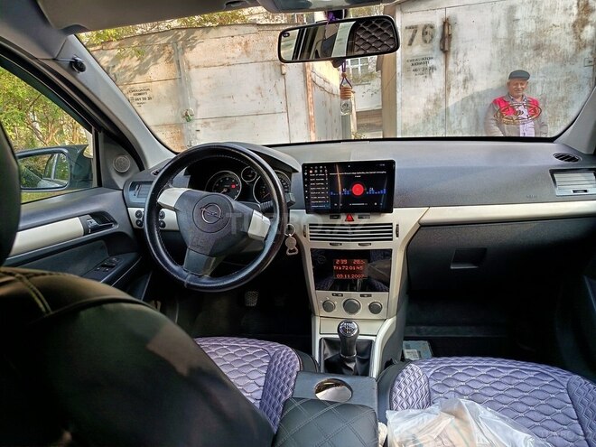 Opel Astra 2007, 318,000 km - 1.4 l - Sumqayıt