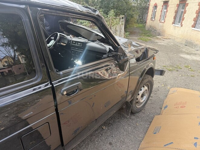 LADA (VAZ) Niva 2021, 56,000 km - 1.7 l - Gəncə