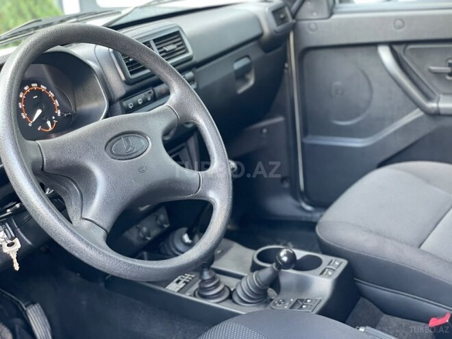 LADA (VAZ) Niva 2025, 13,900 km - 1.7 л - Quba