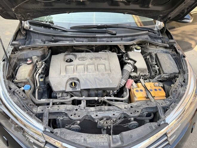 Toyota Corolla 2014, 230,000 km - 1.6 л - Bakı