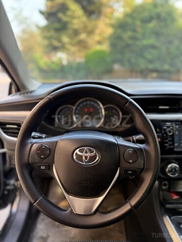 Toyota Corolla 2014, 230,000 km - 1.6 л - Bakı