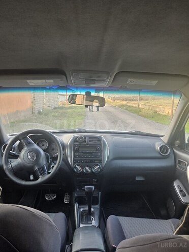 Toyota RAV4 2004, 224,000 km - 2.4 l - Bakı