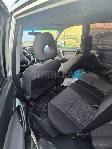 Toyota RAV4 2004, 224,000 km - 2.4 l - Bakı