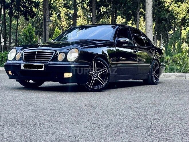 Mercedes E 320 2000, 246,000 km - 3.2 l - Bakı