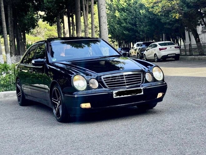 Mercedes E 320 2000, 246,000 km - 3.2 l - Bakı