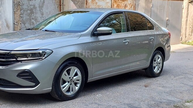 Volkswagen Polo 2022, 121,000 km - 1.6 l - Bakı