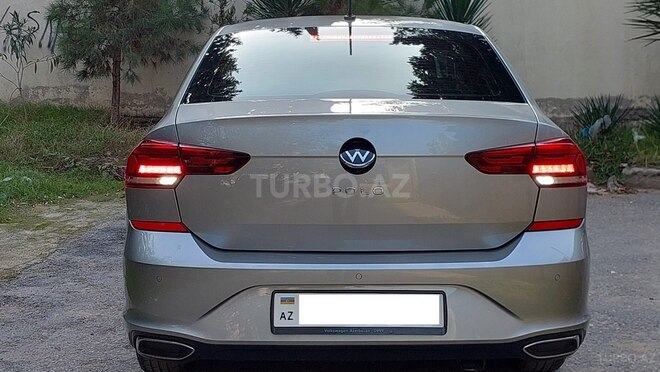 Volkswagen Polo 2022, 121,000 km - 1.6 l - Bakı