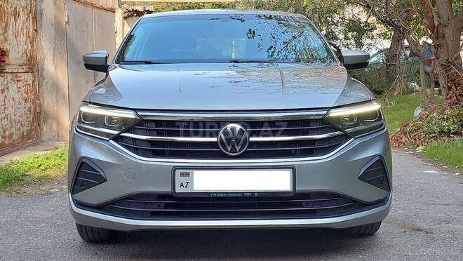 Volkswagen Polo 2022, 121,000 km - 1.6 l - Bakı