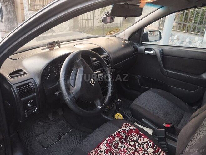 Opel Astra 2000, 530,000 km - 1.6 l - Şəki