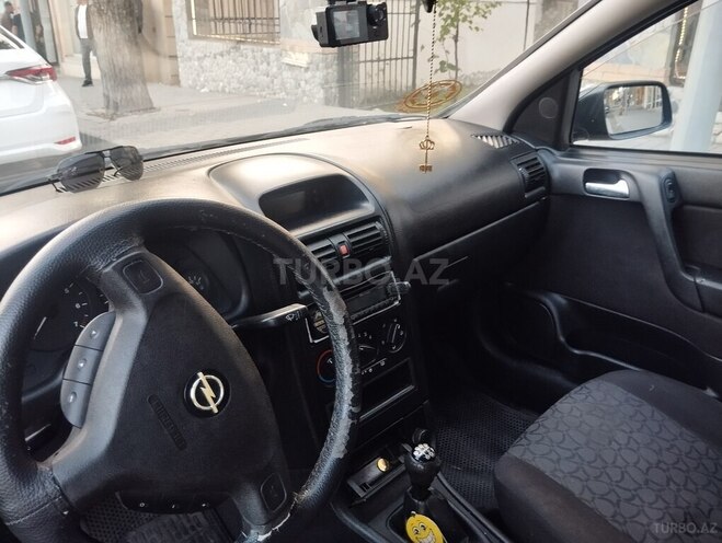 Opel Astra 2000, 530,000 km - 1.6 l - Şəki