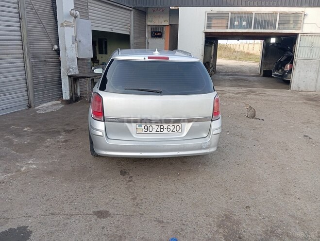 Opel Astra 2006, 390,000 km - 1.8 l - Bakı