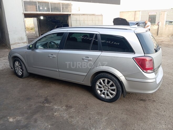 Opel Astra 2006, 390,000 km - 1.8 l - Bakı