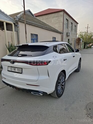 Changan  2025, 9,400 km - 1.5 l - Bakı