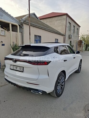 Changan  2025, 9,400 km - 1.5 l - Bakı