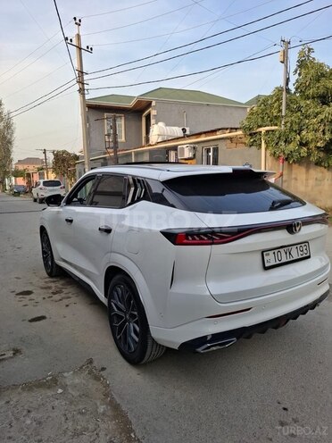Changan  2025, 9,400 km - 1.5 l - Bakı