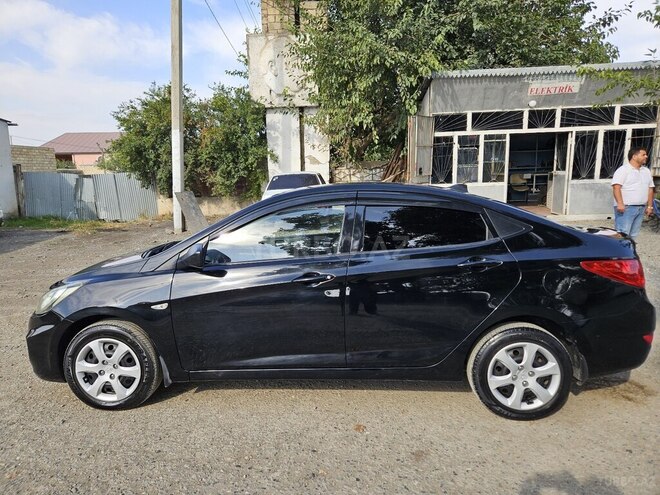 Hyundai Accent 2011, 297,047 km - 1.4 l - Şəmkir