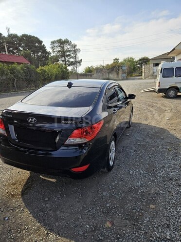 Hyundai Accent 2011, 297,047 km - 1.4 l - Şəmkir