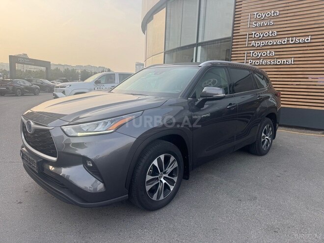 Toyota Highlander 2022, 26,700 km - 2.5 l - Bakı