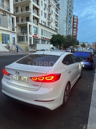 Hyundai Elantra 2016, 178,000 km - 2.0 л - Bakı