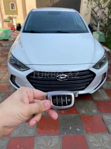 Hyundai Elantra 2016, 178,000 km - 2.0 л - Bakı
