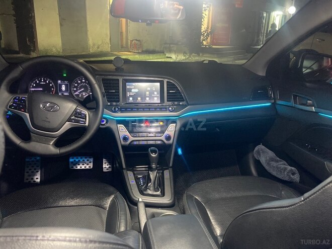 Hyundai Elantra 2016, 178,000 km - 2.0 л - Bakı