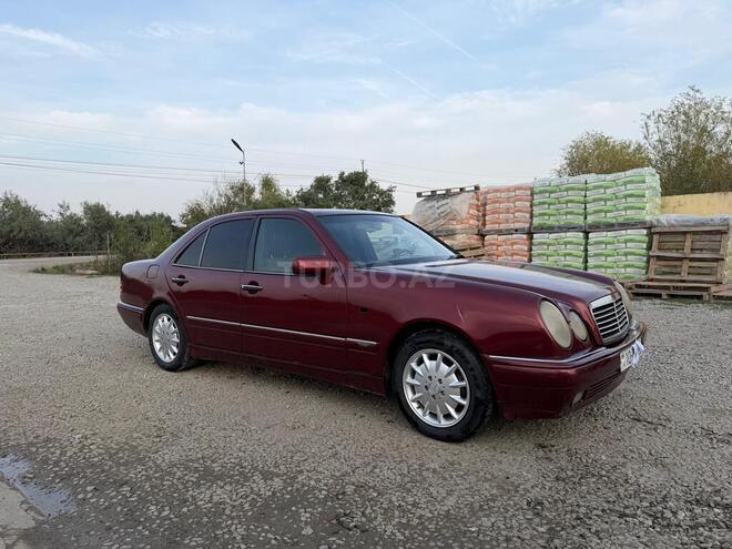 Mercedes E 200 1996, 339,000 km - 2.2 л - Kürdəmir
