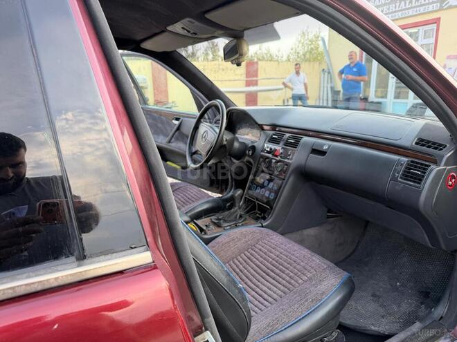 Mercedes E 200 1996, 339,000 km - 2.2 л - Kürdəmir