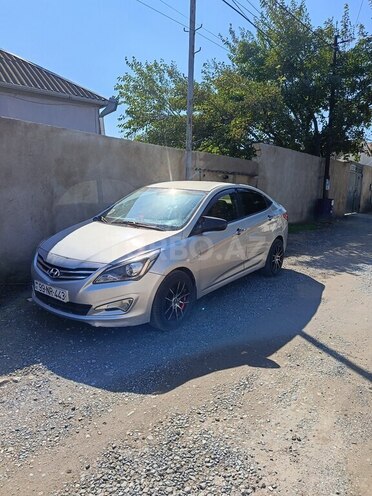 Hyundai Accent 2015, 310,000 km - 1.6 l - Sumqayıt