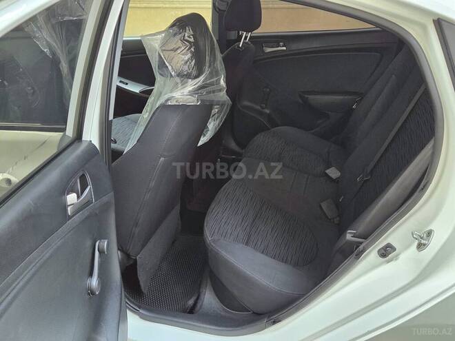 Hyundai Accent 2016, 254,000 km - 1.4 l - Bakı
