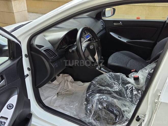 Hyundai Accent 2016, 254,000 km - 1.4 l - Bakı