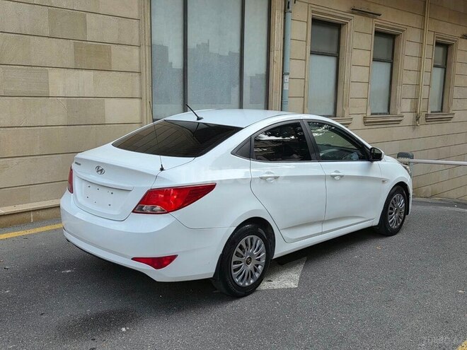Hyundai Accent 2016, 254,000 km - 1.4 l - Bakı