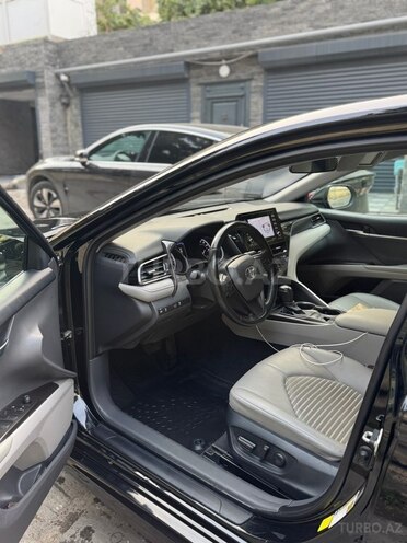 Toyota Camry 2022, 130,000 km - 2.5 l - Bakı