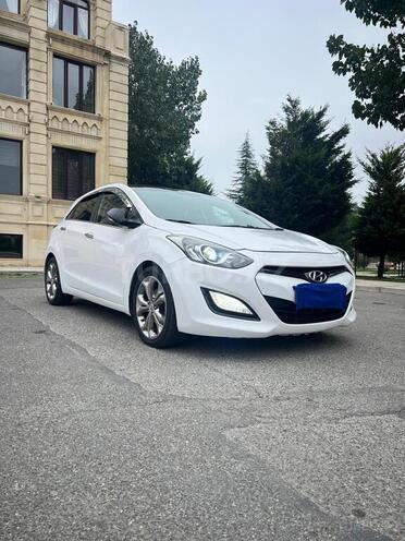 Hyundai i30 2012, 257,000 km - 1.6 л - Xaçmaz