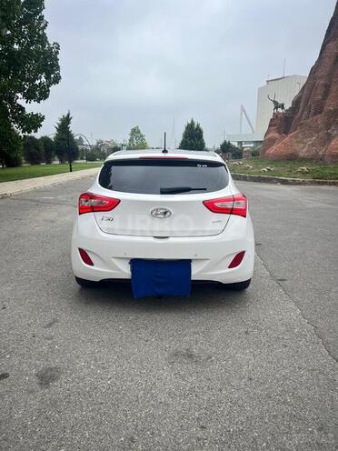 Hyundai i30 2012, 257,000 km - 1.6 л - Xaçmaz