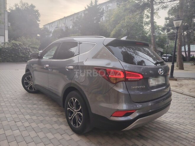 Hyundai Santa Fe 2018, 211,000 km - 2.0 l - Bakı