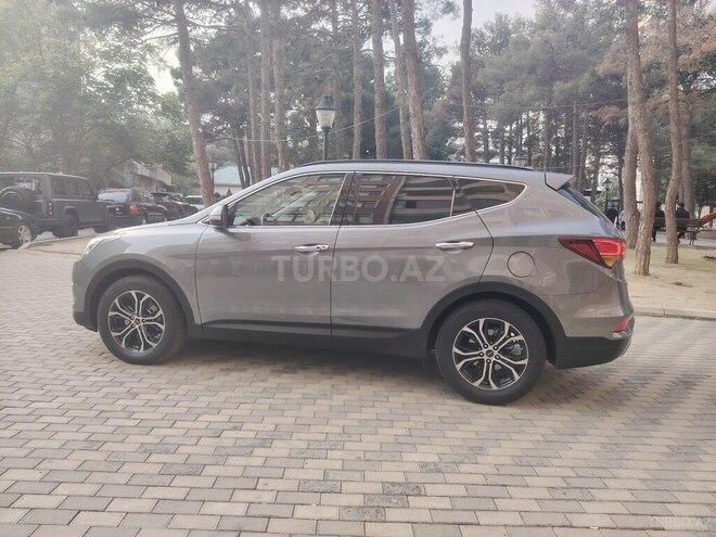 Hyundai Santa Fe 2018, 211,000 km - 2.0 l - Bakı