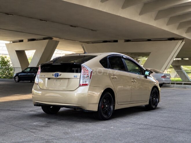 Toyota Prius 2010, 190,000 km - 1.8 l - Bakı
