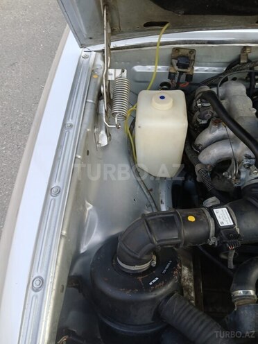 GAZ 31105 2005, 151,000 km - 2.4 l - Bakı
