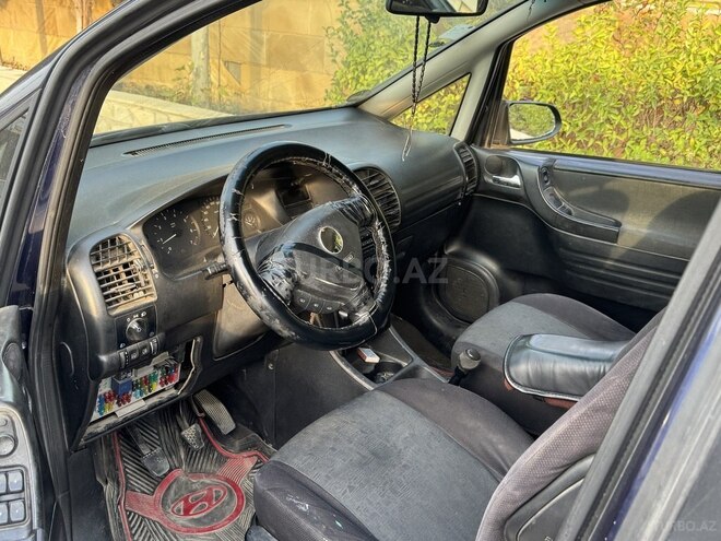 Opel Zafira 1999, 290,000 km - 1.6 l - Bakı