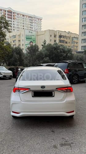 Toyota Corolla 2022, 126,000 km - 1.8 l - Bakı