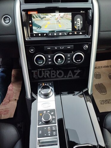Land Rover Discovery 2017, 143,000 km - 3.0 l - Bakı
