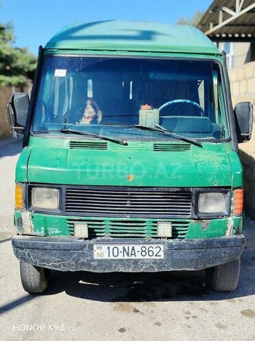Mercedes 208 D 1993, 300,000 km - 2.5 л - Siyəzən
