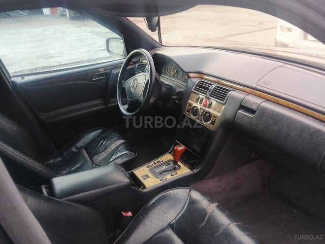 Mercedes E 280 1996, 550,000 km - 2.8 л - Şəmkir