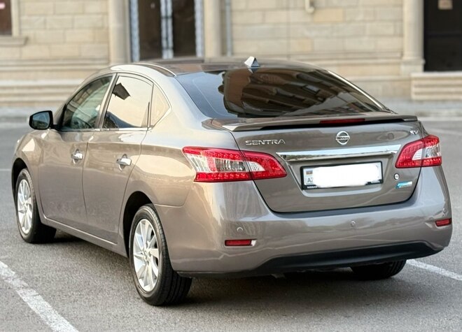 Nissan Sentra 2013, 210,000 km - 1.6 l - Sumqayıt