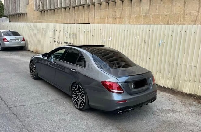 Mercedes E 300 2019, 290,000 km - 2.0 л - Bakı