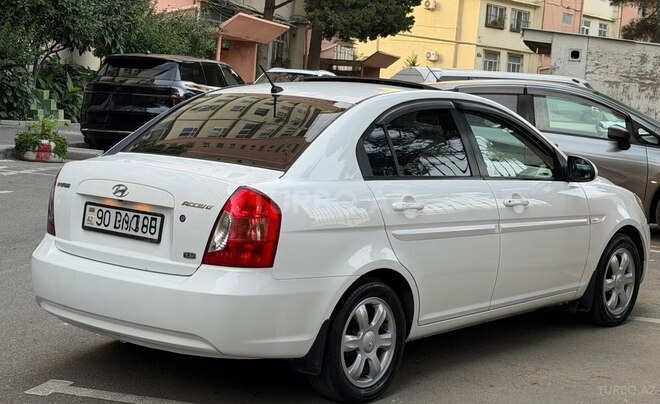 Hyundai Accent 2008, 260,000 km - 1.6 l - Bakı