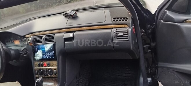 Mercedes E 200 2000, 325,464 km - 2.0 l - Bakı
