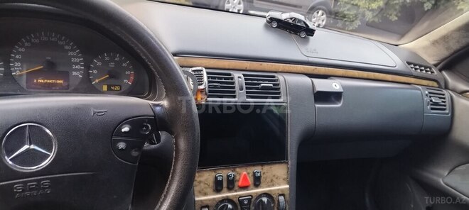 Mercedes E 200 2000, 325,464 km - 2.0 l - Bakı