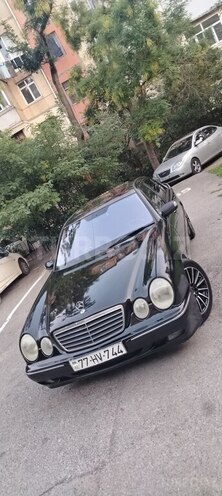 Mercedes E 200 2000, 325,464 km - 2.0 l - Bakı