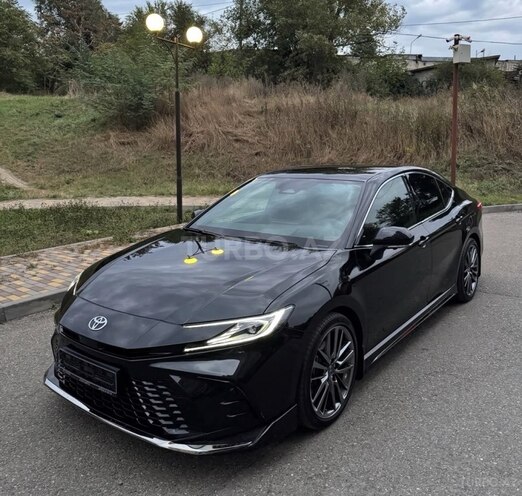 Toyota Camry 2025, 70,000 km - 2.0 l - Bakı